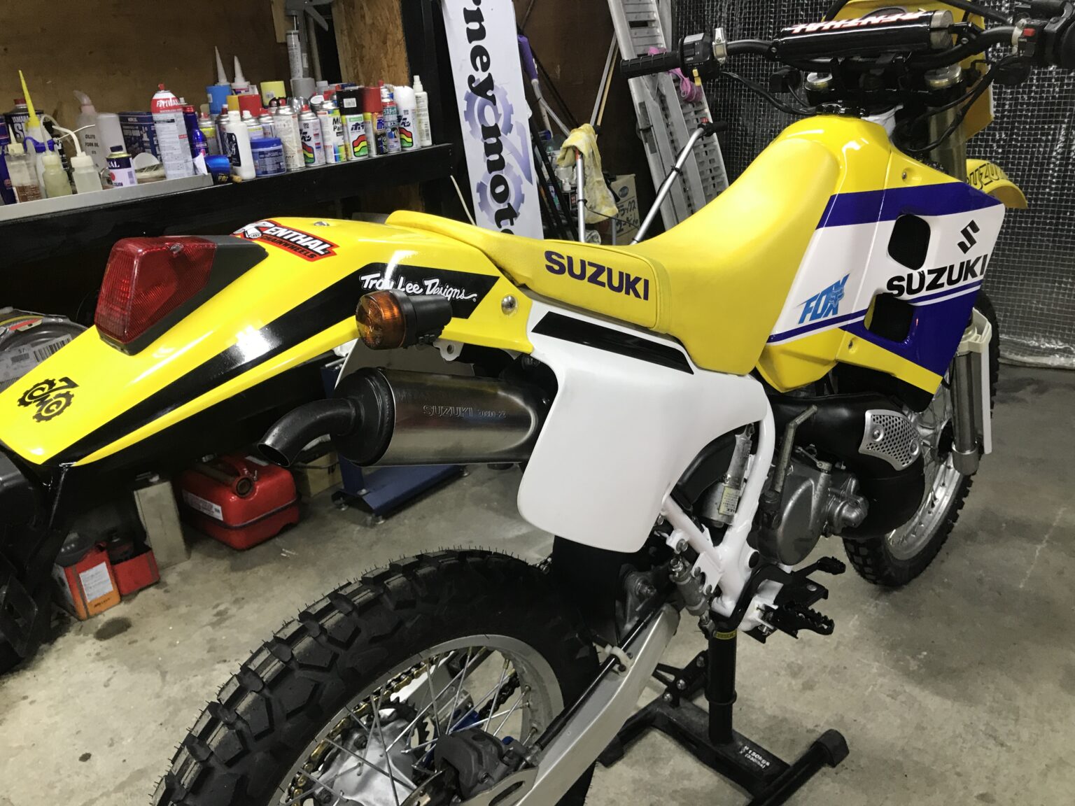 Suzuki ts 200r